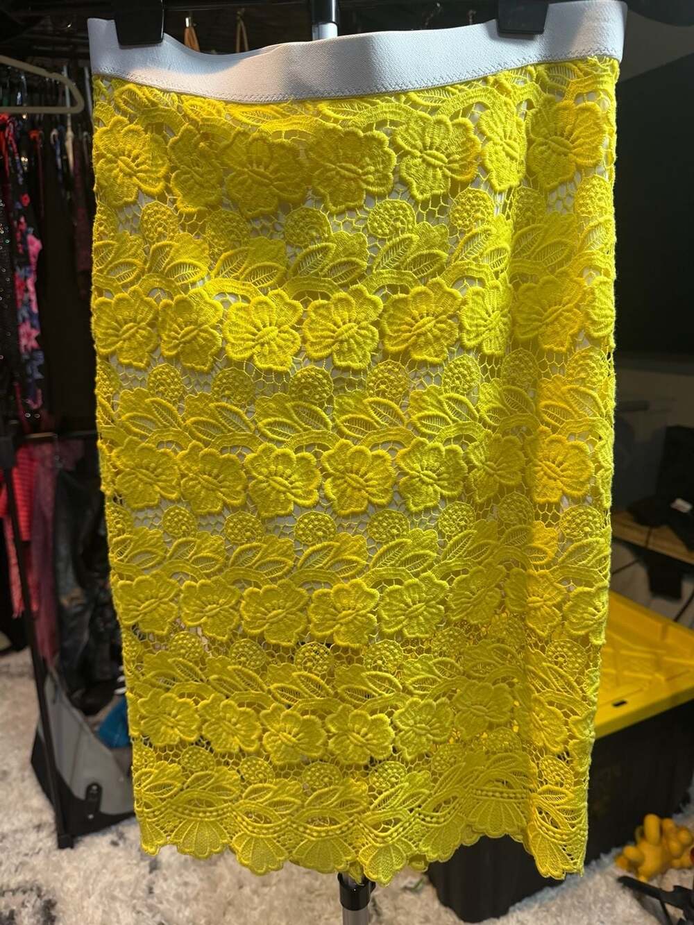 Rebecca Minkoff Yellow Floral Lace Pencil Skirt Size 0